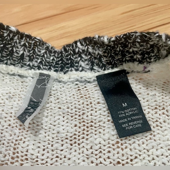 BKE 🤍 Open Weave Cardigan Sweater 🖤 - Picture 8 of 8